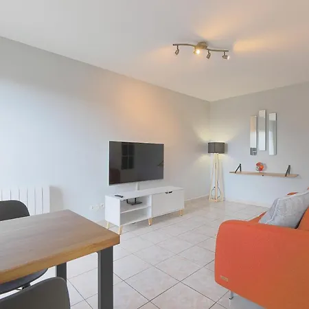 Les 6 Rois Apartment *